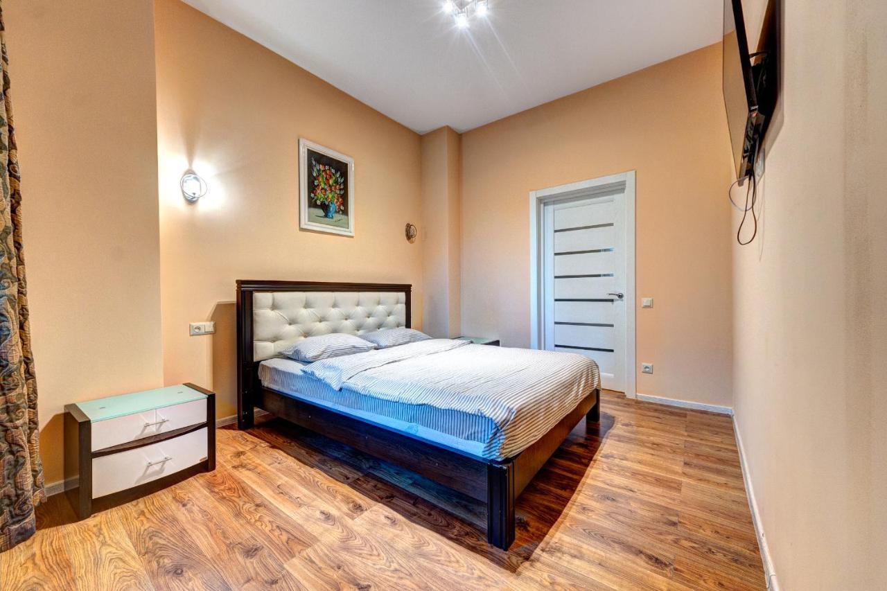 Apartments Near Kiev Botanical Garden Ym.Hryshka Экстерьер фото