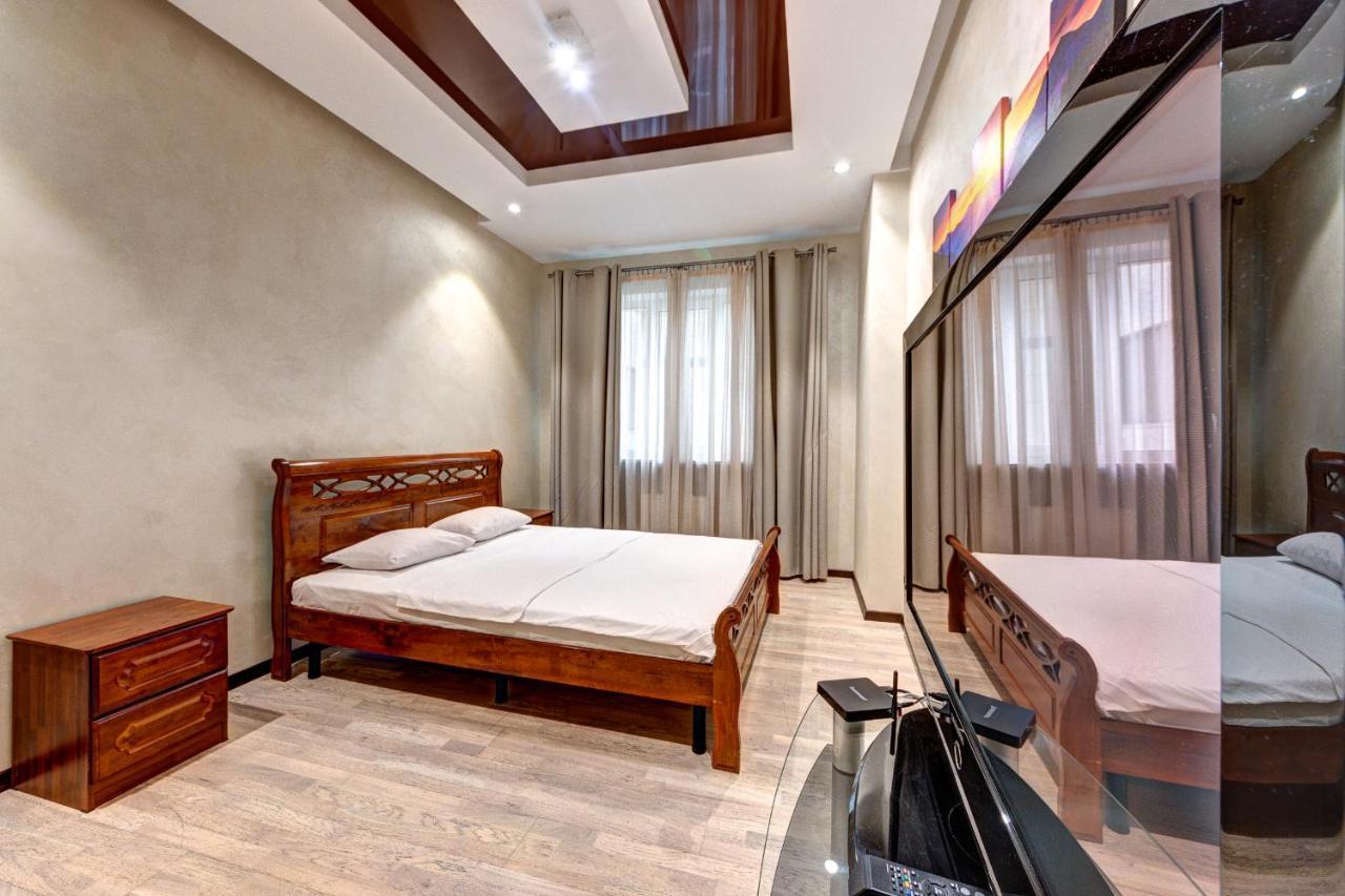 Apartments Near Kiev Botanical Garden Ym.Hryshka Экстерьер фото