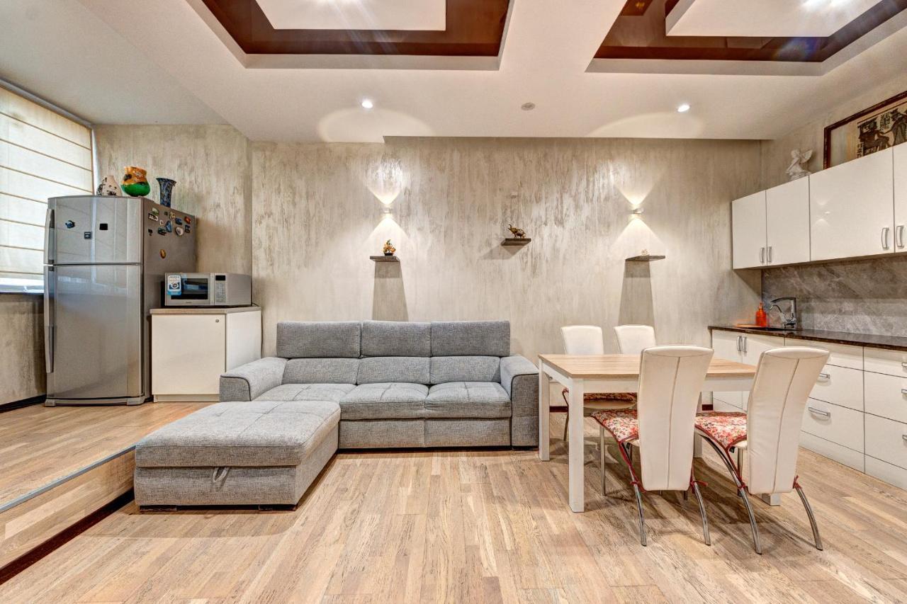 Apartments Near Kiev Botanical Garden Ym.Hryshka Экстерьер фото